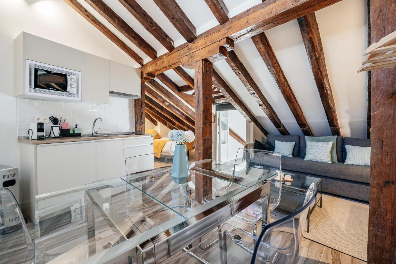 Yoomi Homes Plaza Mayor Madrid Exterior foto